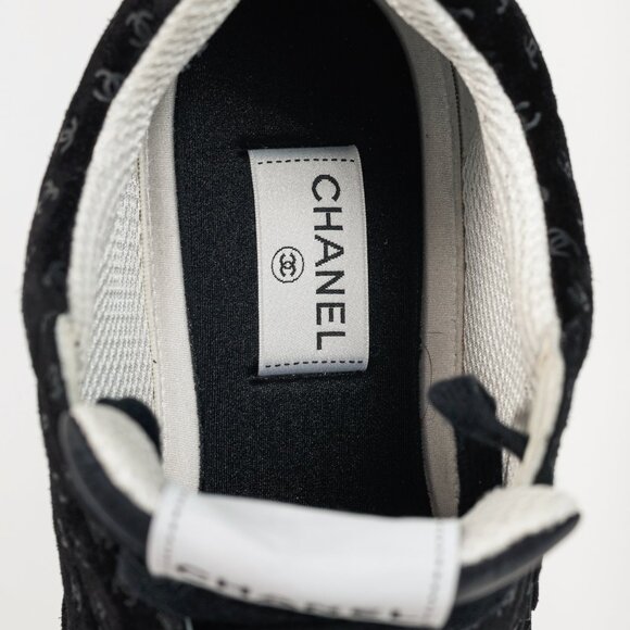 Chanel 22A Black Printed-CC-Logo Suede Low-Top Sneakers - Picture 13 of 15